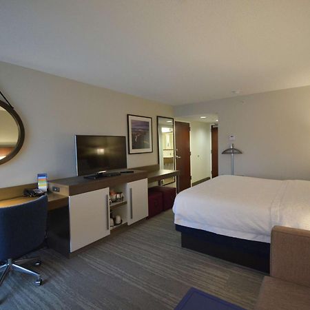 Hampton Inn Salem East - Electric Road Экстерьер фото