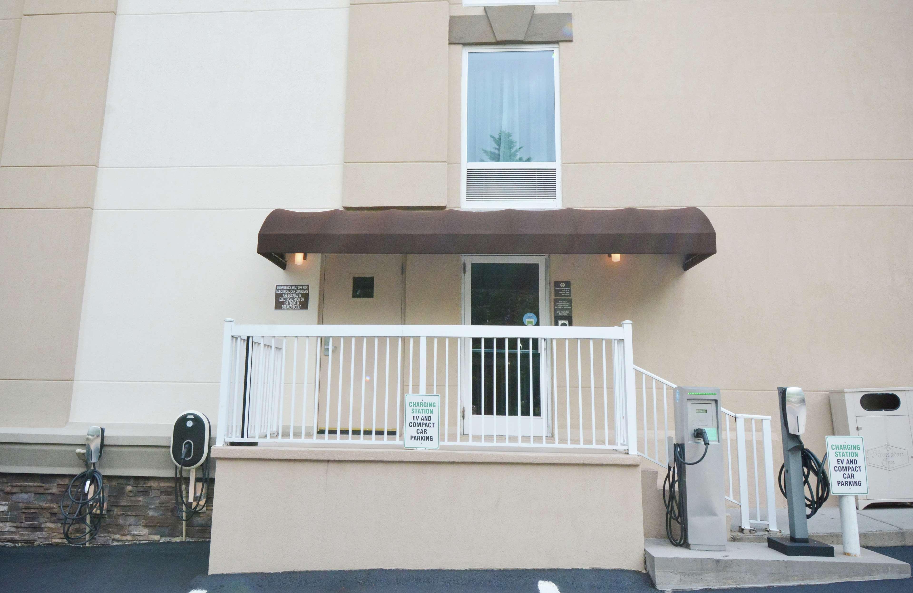 Hampton Inn Salem East - Electric Road Экстерьер фото