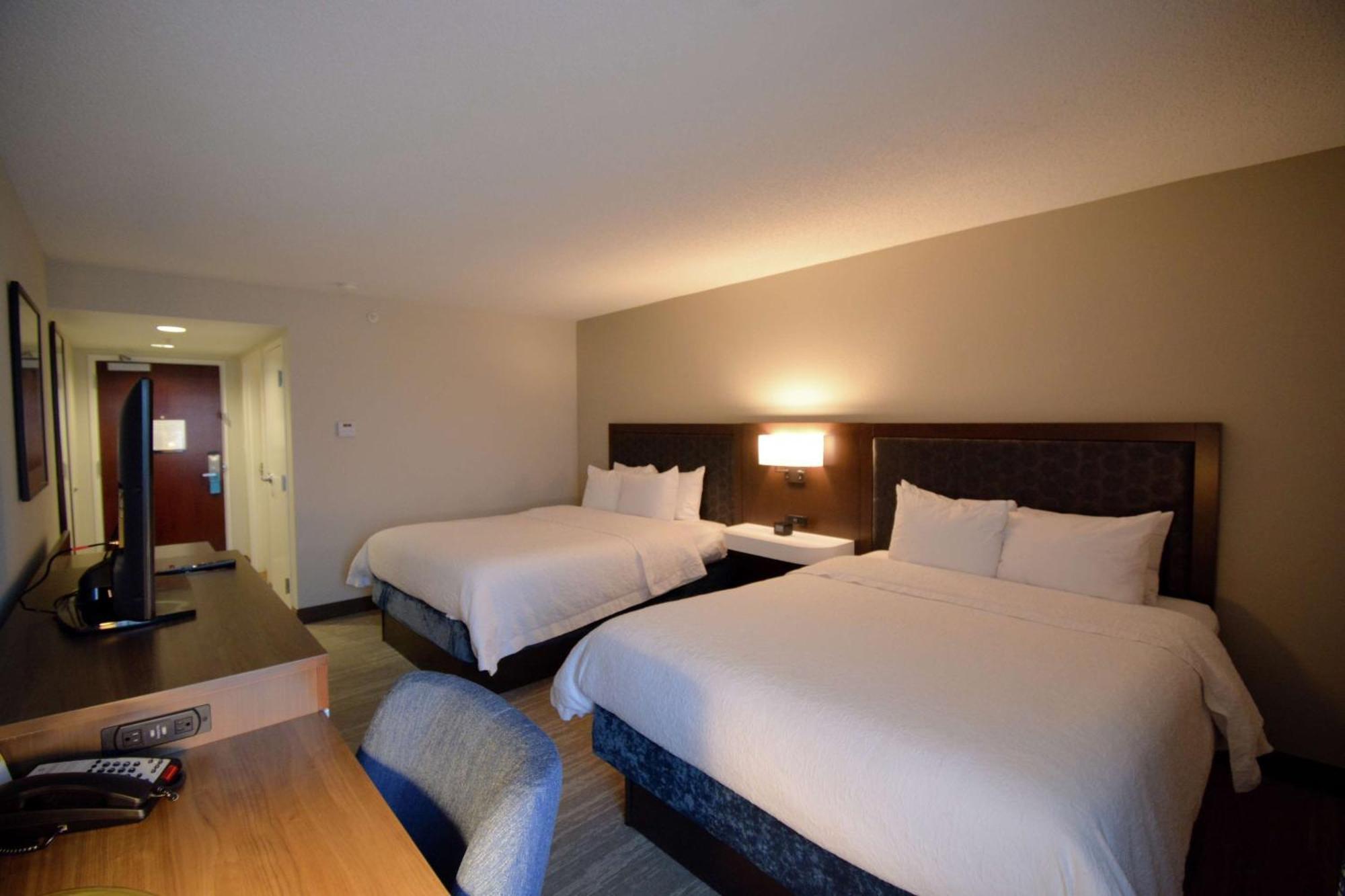 Hampton Inn Salem East - Electric Road Экстерьер фото