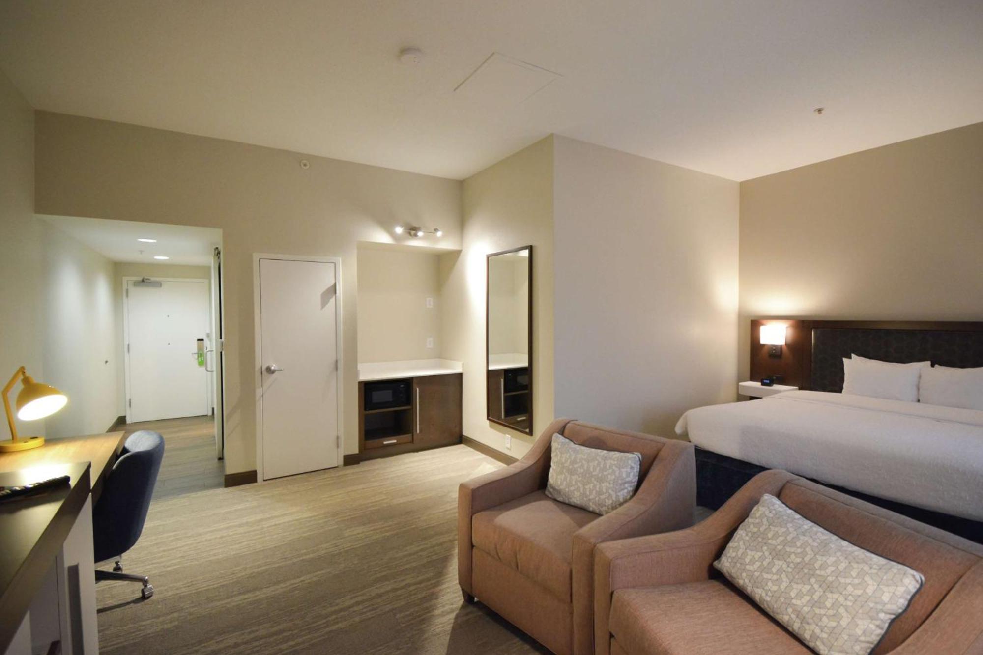 Hampton Inn Salem East - Electric Road Экстерьер фото