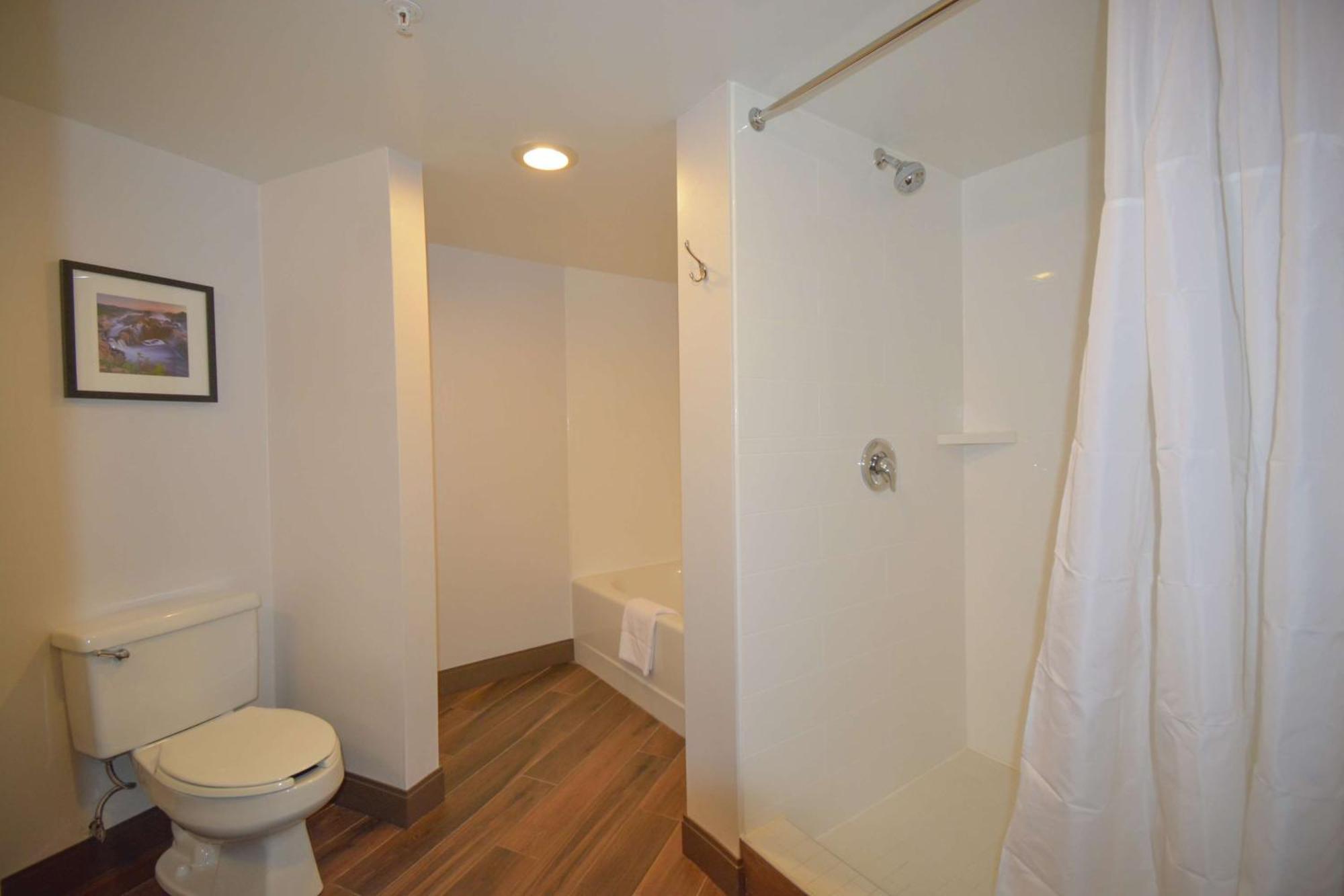 Hampton Inn Salem East - Electric Road Экстерьер фото