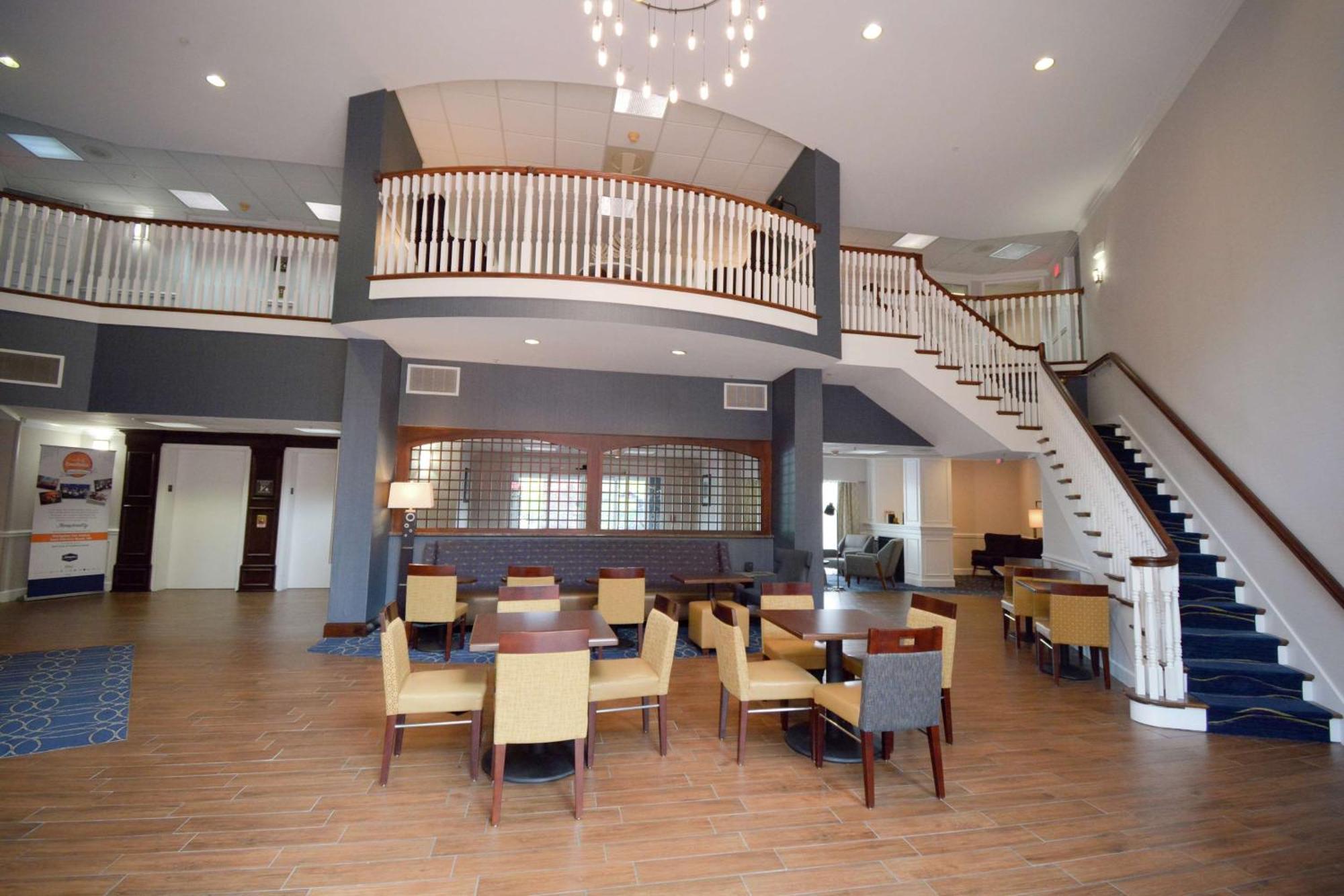 Hampton Inn Salem East - Electric Road Экстерьер фото