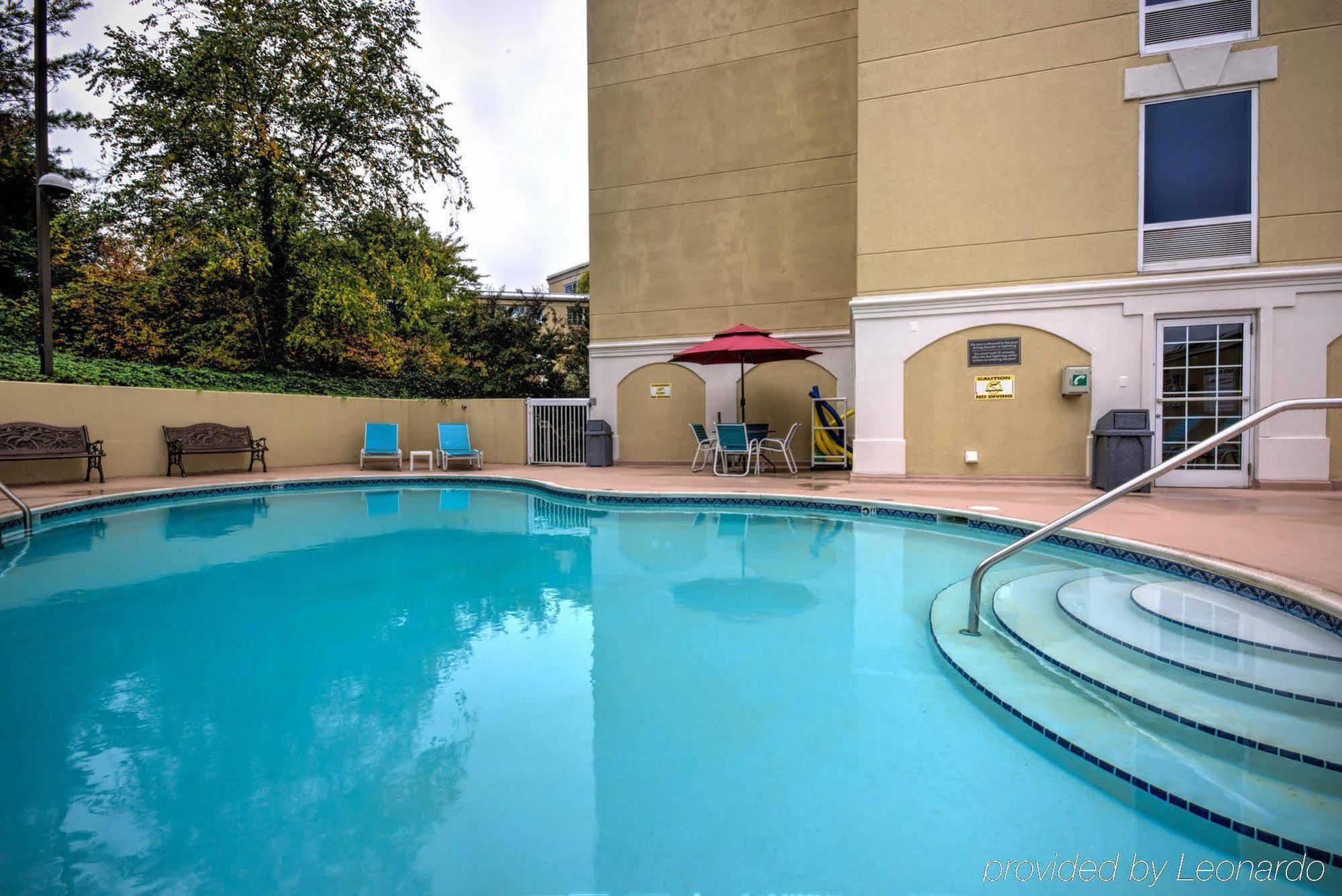 Hampton Inn Salem East - Electric Road Экстерьер фото