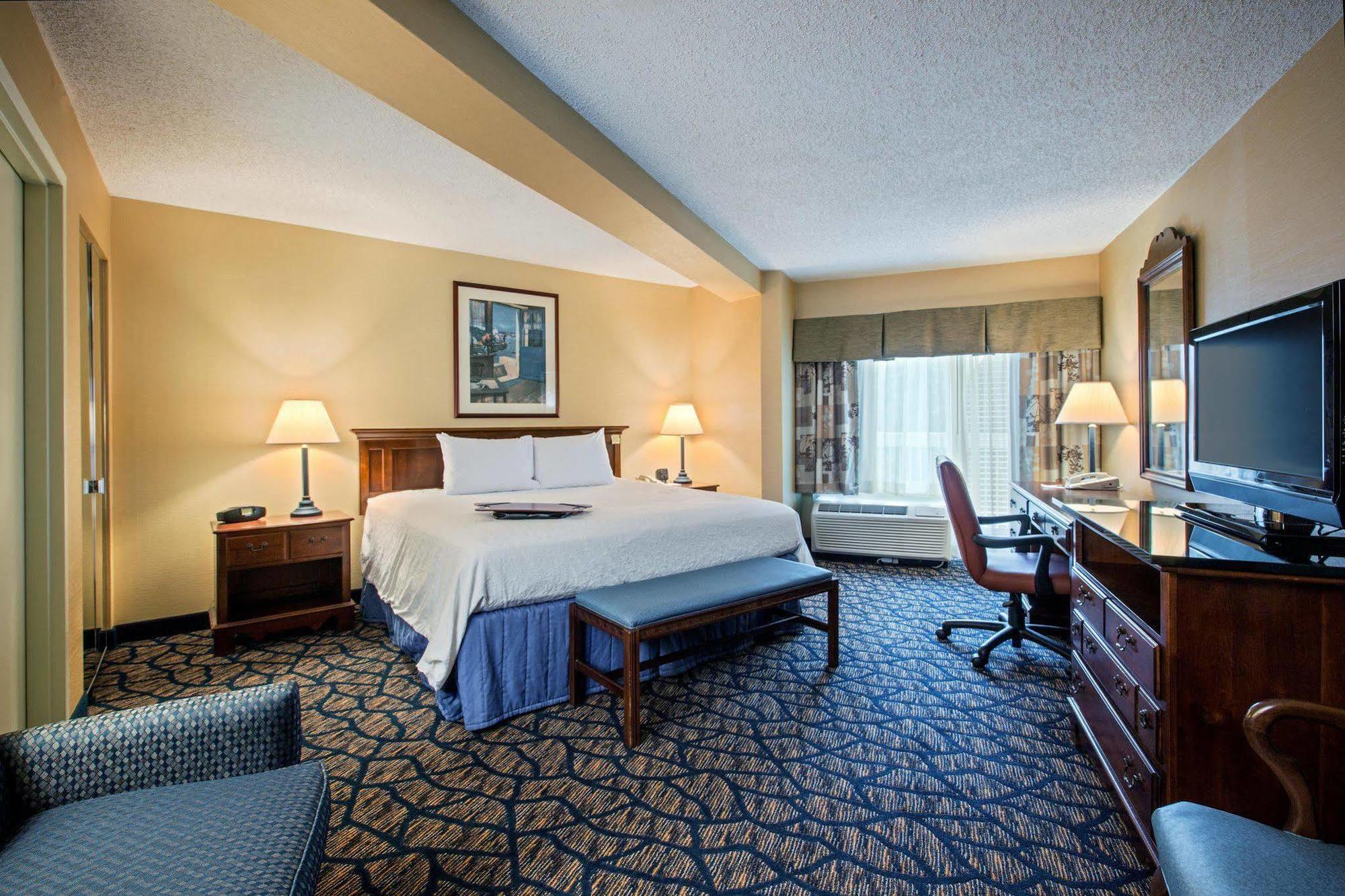 Hampton Inn Salem East - Electric Road Экстерьер фото